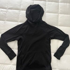 Women’s Lululemon Long-sleeve